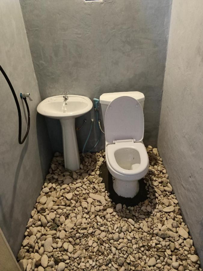 Warahnus Dive Homestay Kri エクステリア 写真