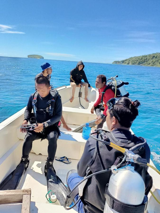 Warahnus Dive Homestay Kri エクステリア 写真