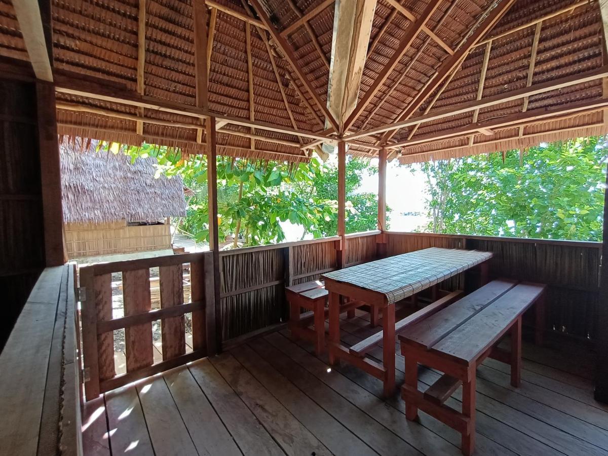Warahnus Dive Homestay Kri エクステリア 写真