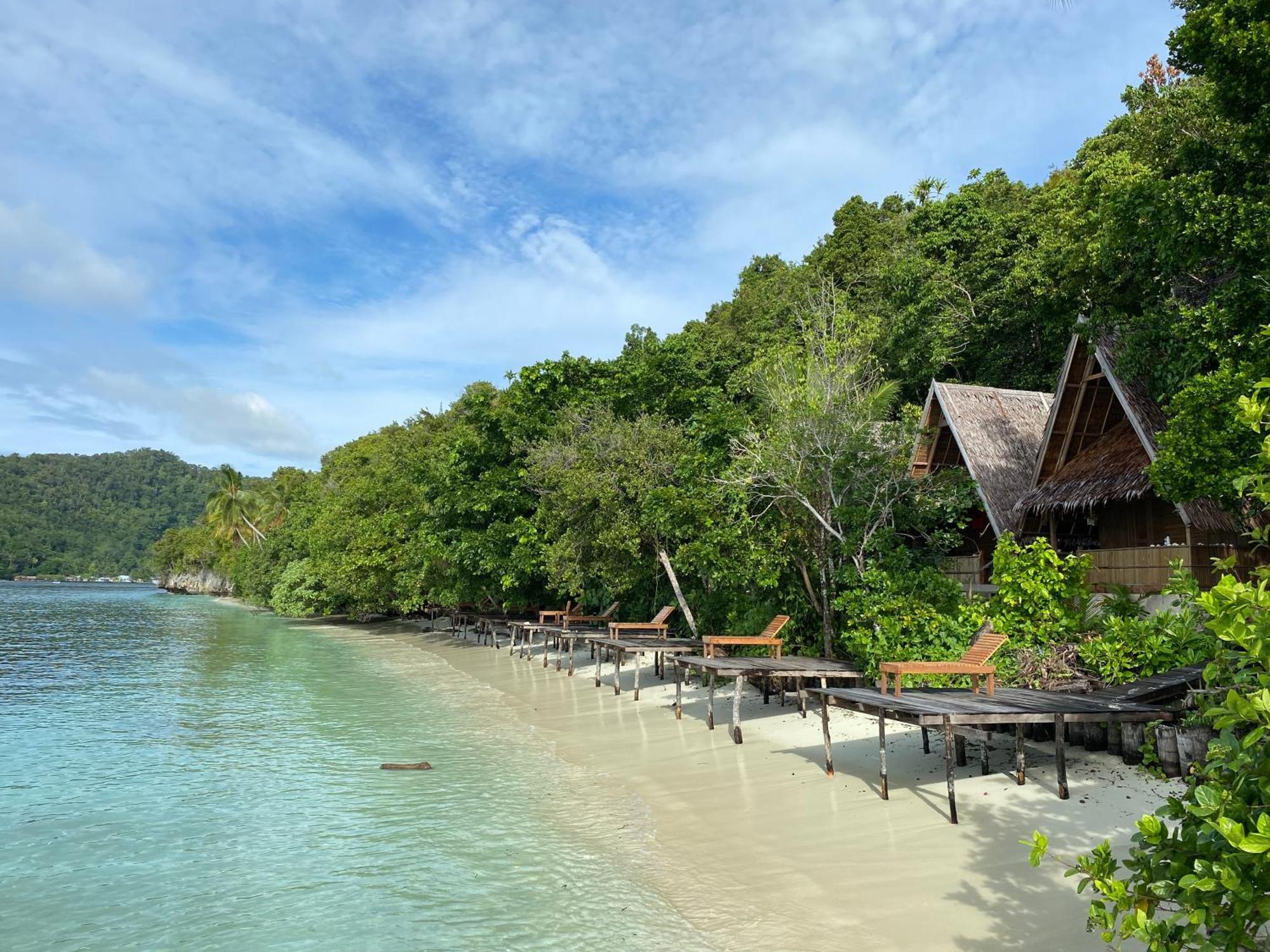 Warahnus Dive Homestay Kri エクステリア 写真